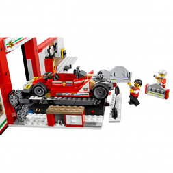 Конструктор LEGO Speed Champions 75889 Гараж Ferrari