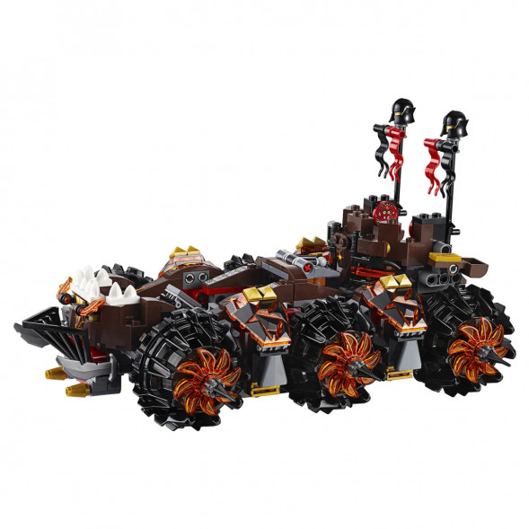 Конструктор LEGO Nexo Knights 70321 Роковое наступление Генерала Магмара в Нижнем Тагиле