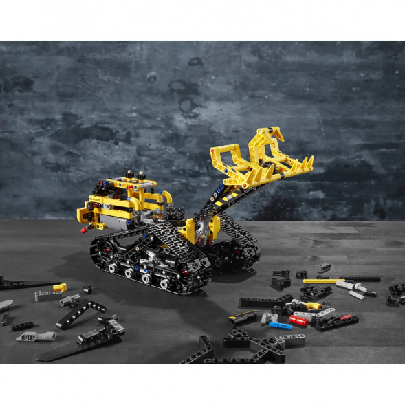 Конструктор LEGO Technic 42094 Гусеничный погрузчик в Нижнем Тагиле